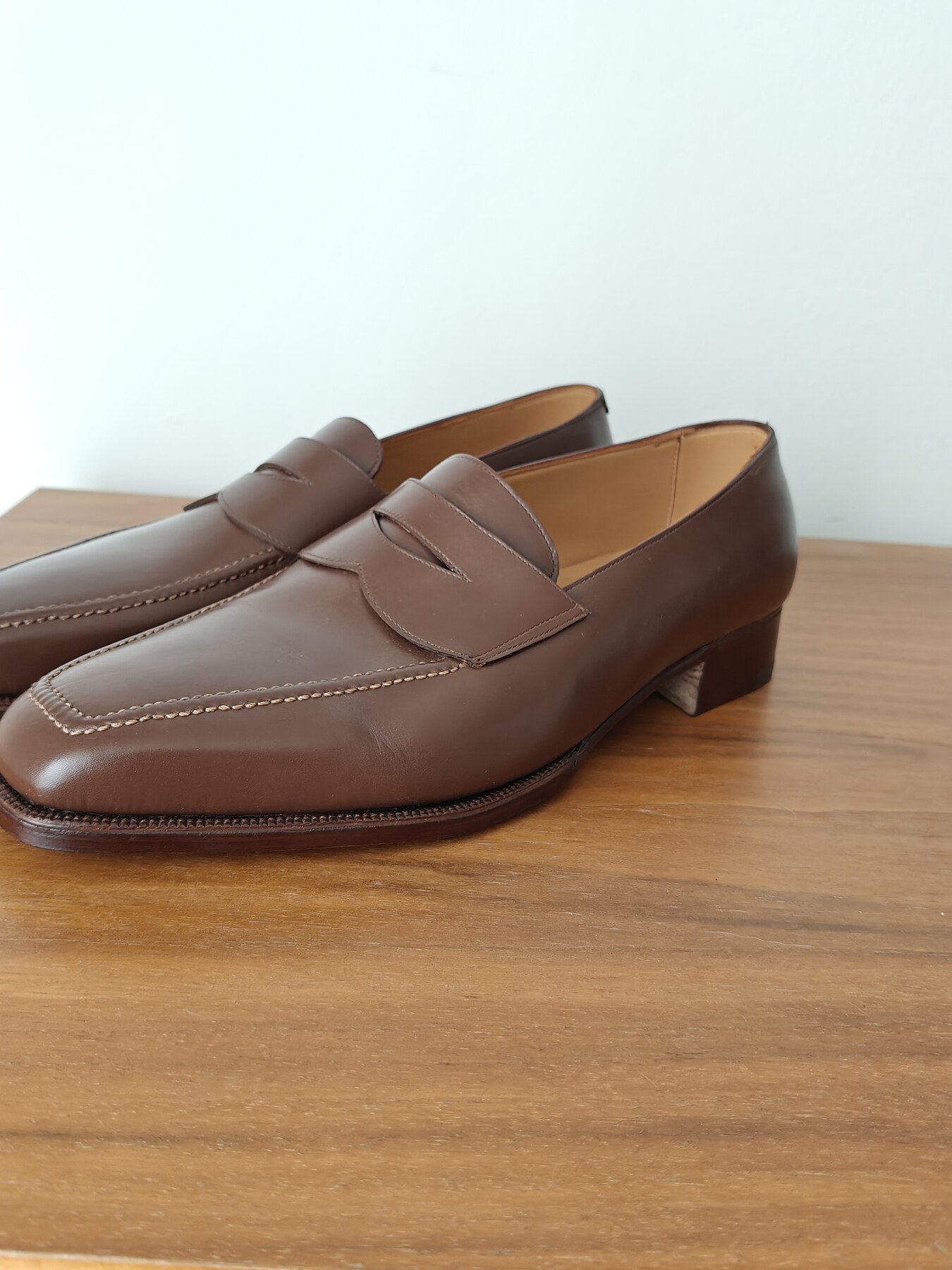 Loafer with Handstitched Apron